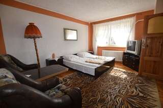 Мотели Motel Za Grosik Валч Большой двухместный номер с 1 кроватью или 2 отдельными кроватями-3